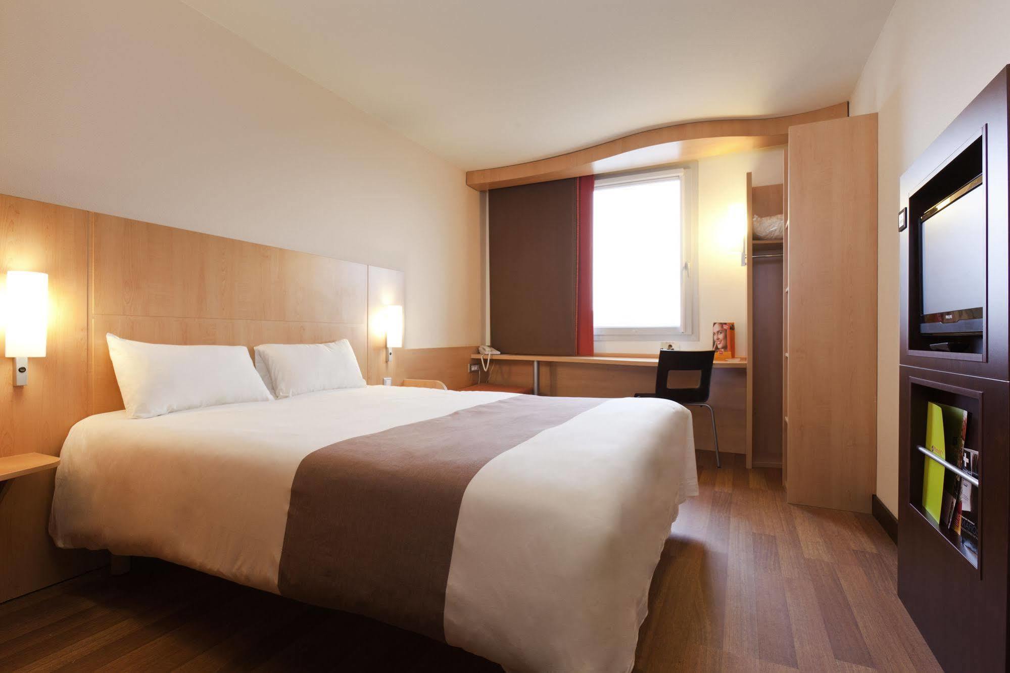 Ibis Beauvais Aeroport Hotel Eksteriør billede