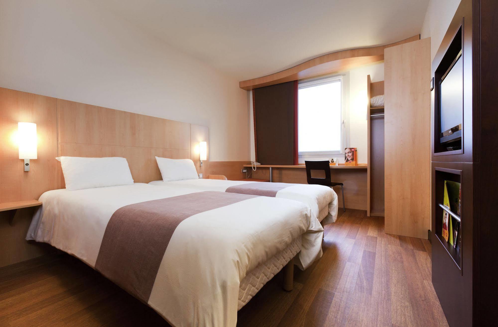 Ibis Beauvais Aeroport Hotel Eksteriør billede