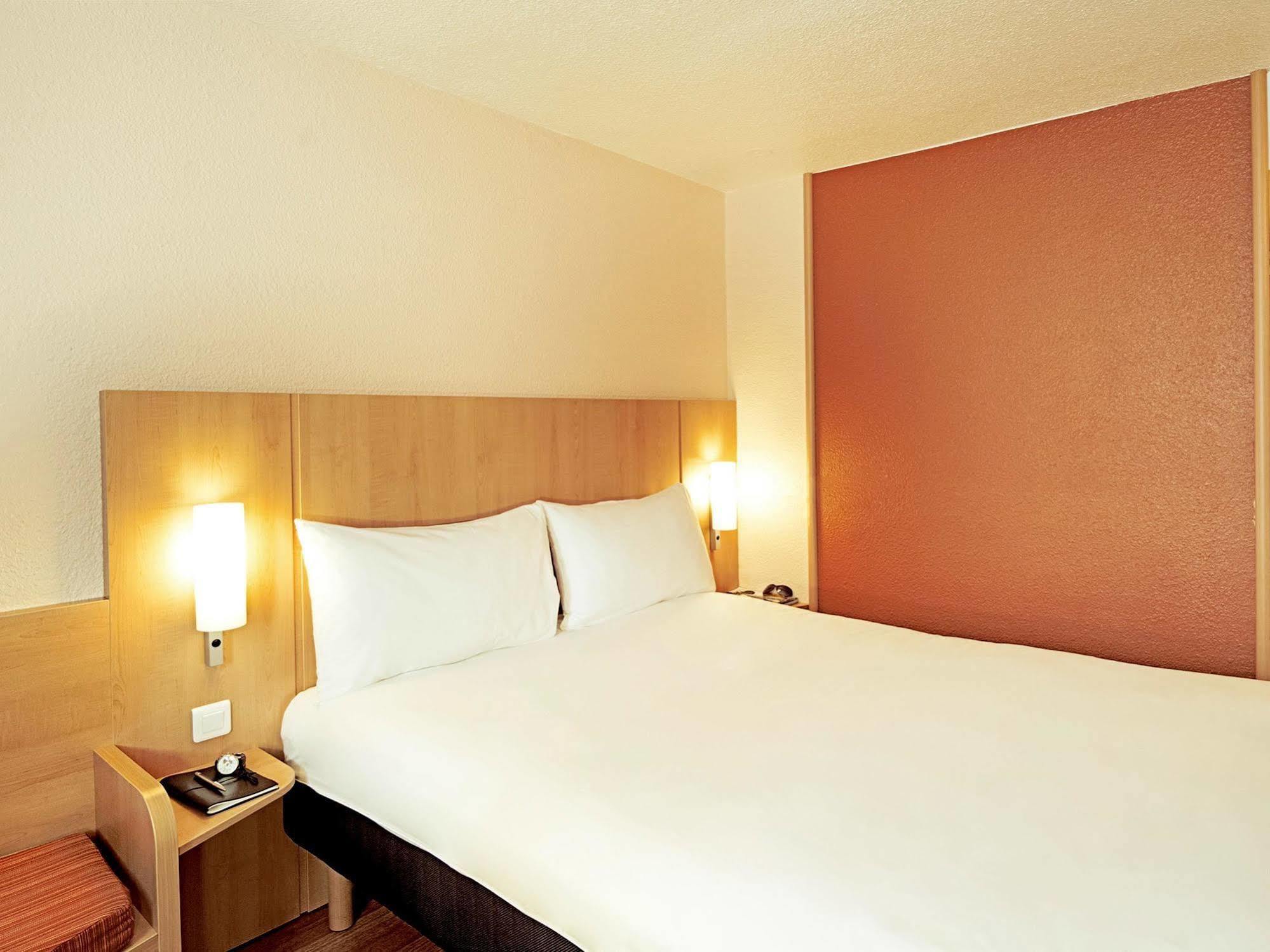 Ibis Beauvais Aeroport Hotel Eksteriør billede